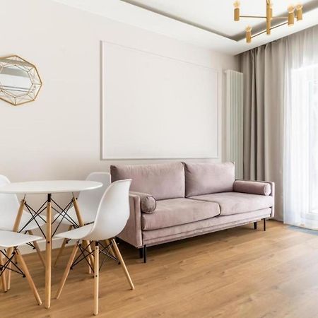 Apartament Mennica Residence - Golden Apartments - Comfortable And Stylish Varsóvia Exterior foto