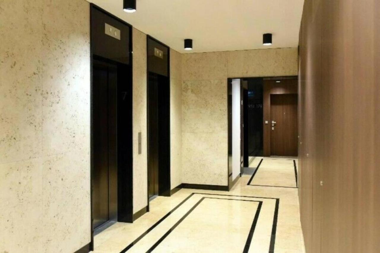 Apartament Mennica Residence - Golden Apartments - Comfortable And Stylish Varsóvia Exterior foto